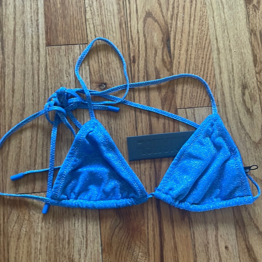 Triangl bikini top
